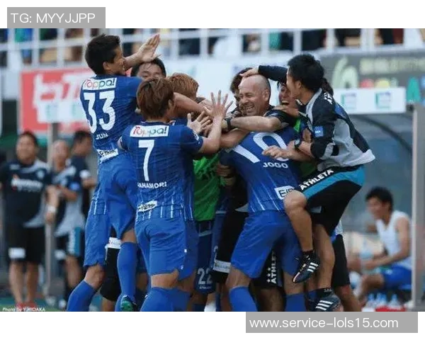 东京FC迎战福冈黄蜂争夺关键三分的激烈对决 东京FC迎战福冈黄蜂争夺关键三分的激烈对决