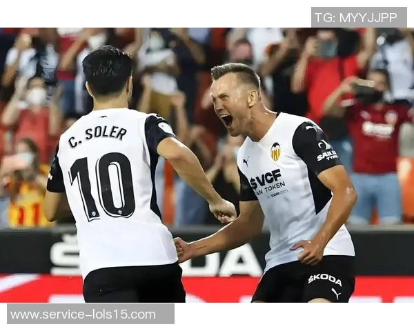 巴伦西亚主场迎战年轻人期待精彩对决与胜利的较量